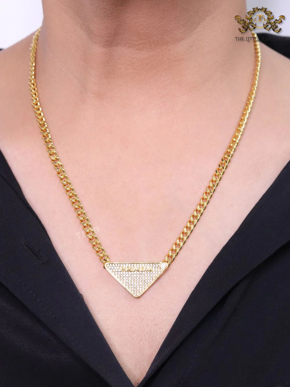Alphabet cz and gold chain