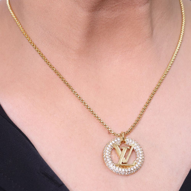 Alphabet L in CZ ring gold Chain
