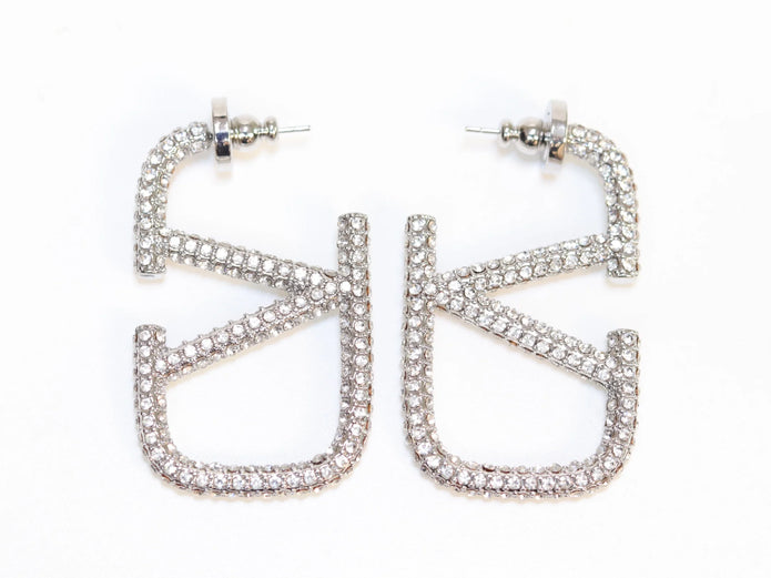 Alphabet V silver rhinestones hoops 45mm