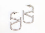 Alphabet V silver rhinestones hoops 45mm