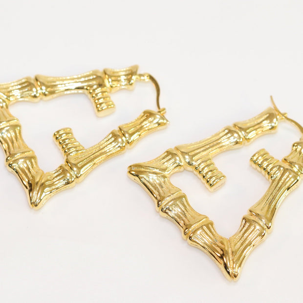 Alphabet F gold fancy hoops
