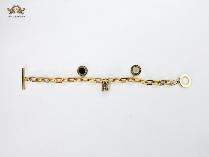 Alphabet Bvl charm bracelet
