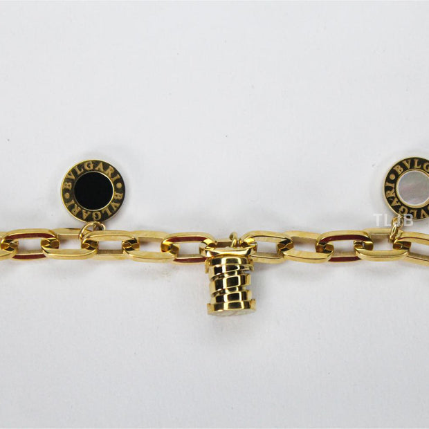 Alphabet Bvl charm bracelet