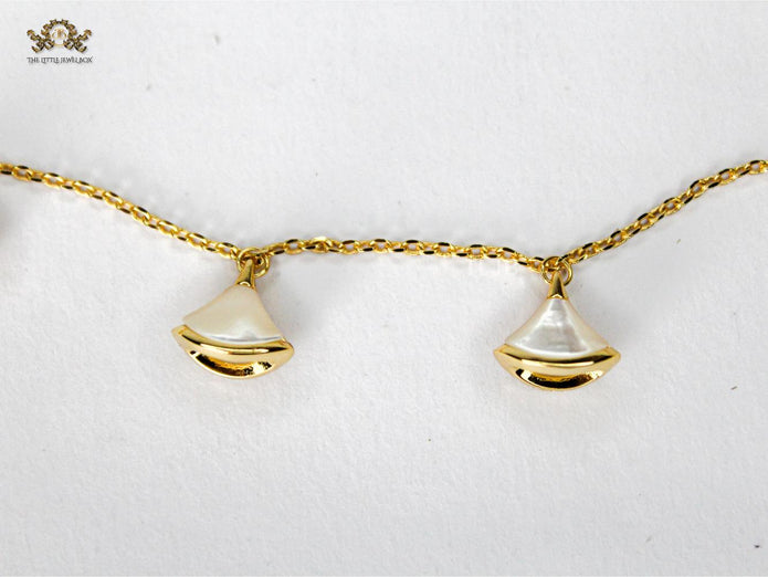 Alphabet Bvl minimal celestial charms bracelet MOP white