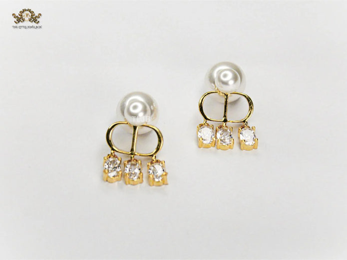 Alphabet C D pearl bomber earrings with cz