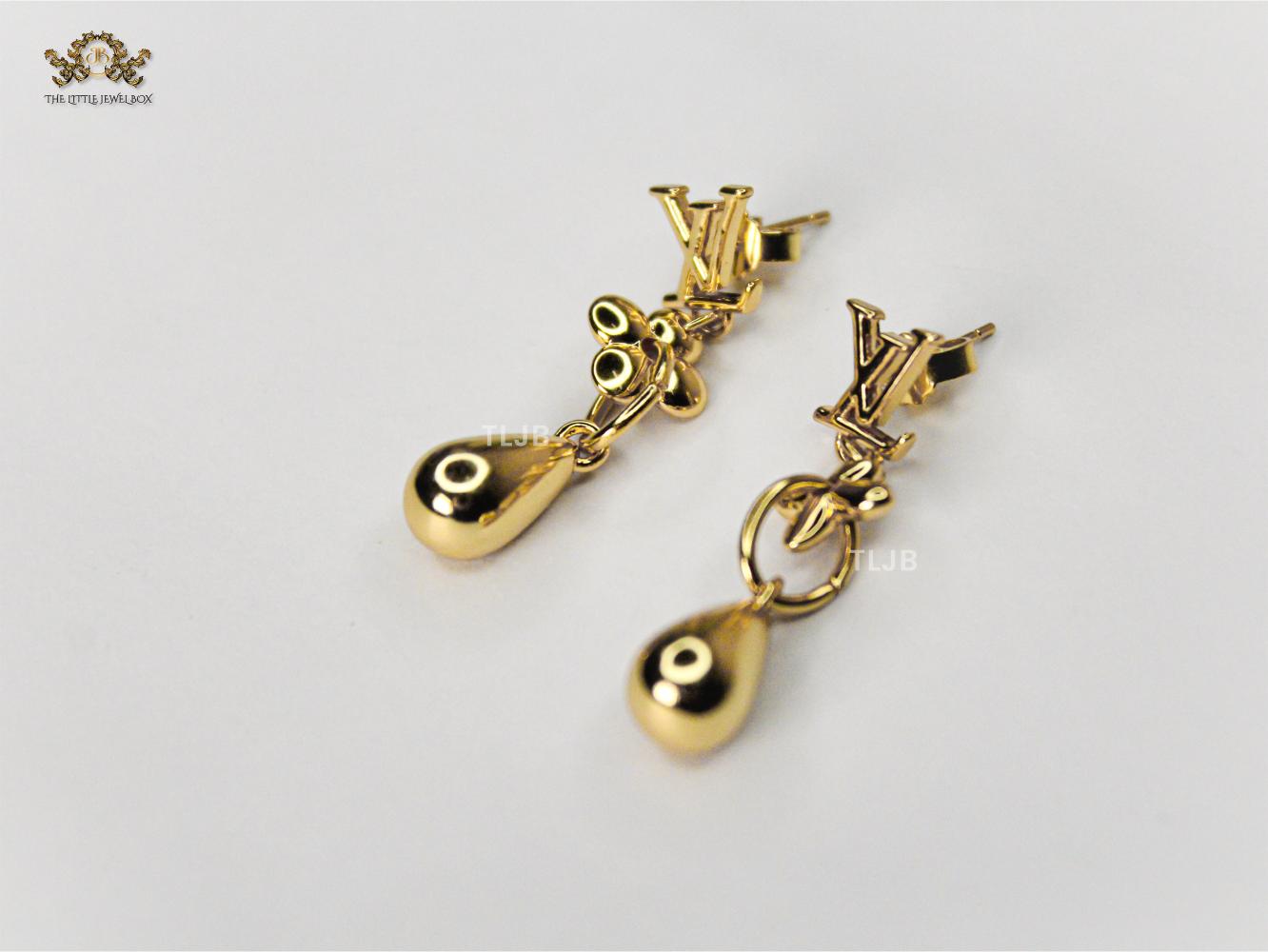 Alphabet L & V Gold drop earrings