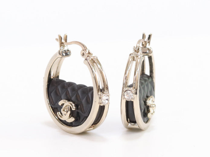 Double C black hoops in pale gold finish