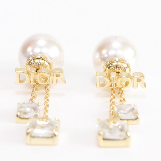 Alphabet C and D dangling pearl studs with CZ