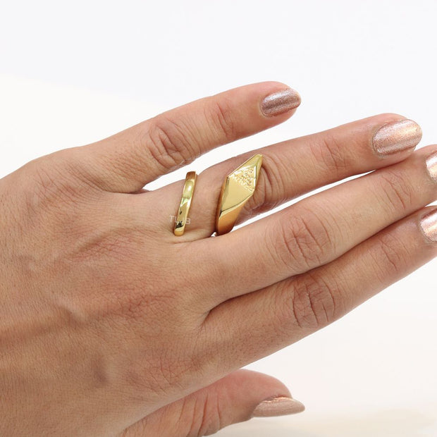 Matt gold plated snake ring