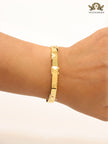Alphabet L- gold bracelet