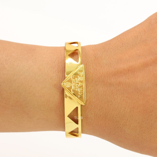 Gold triangle cut bracelet