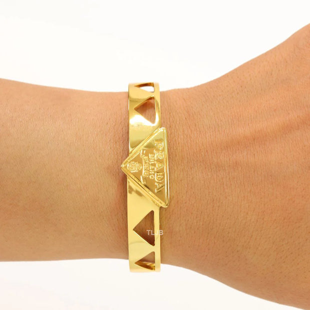 Gold triangle cut bracelet