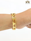 Gold triangle cut bracelet