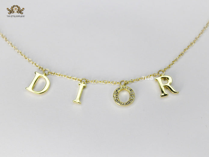 Alphabet D Minimal Charmed chain big letters
