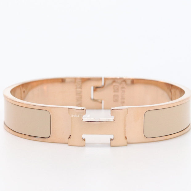 Alphabet H Beige 12 mm  Bracelet in Rose gold