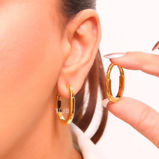 Small gold T & Co. hoops
