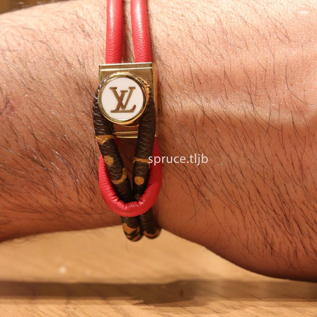 Alphabet L and V signature-red bracelet