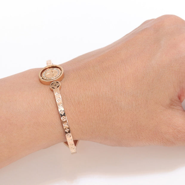 Alphabet LV Sleek bracelet in rose gold finish