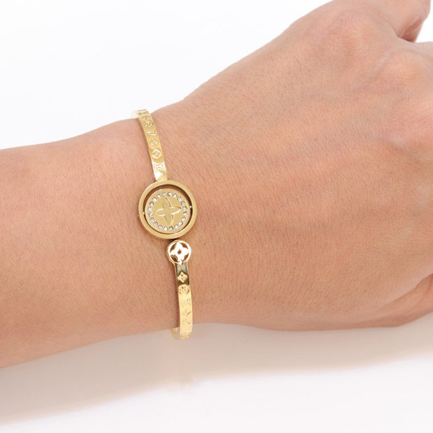Alphabet LV Sleek bracelet in gold finish