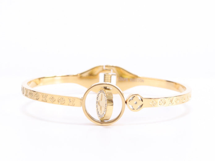 Alphabet LV Sleek bracelet in gold finish