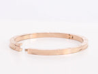 Alphabet B Sleek bracelet in rose gold finish