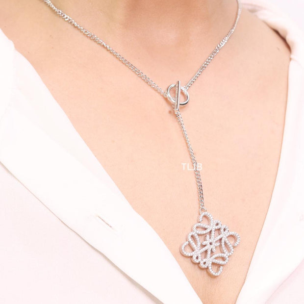 Alphabet L cz and platinum sleek chain