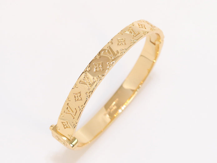 Alphabet LV bracelet in gold finish