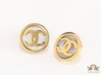 Golden stud earrings with MOP and twin C motif