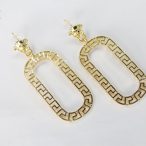 Medusa long earrings with signature mesh pattern