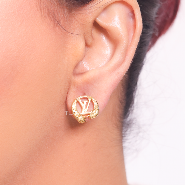 Alphabet L & V cz studs