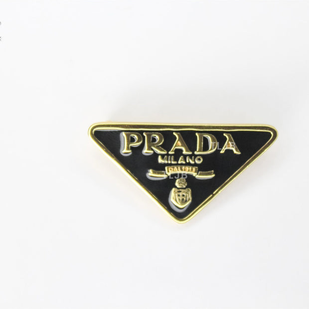 Alphabet P Black enamel Brooch
