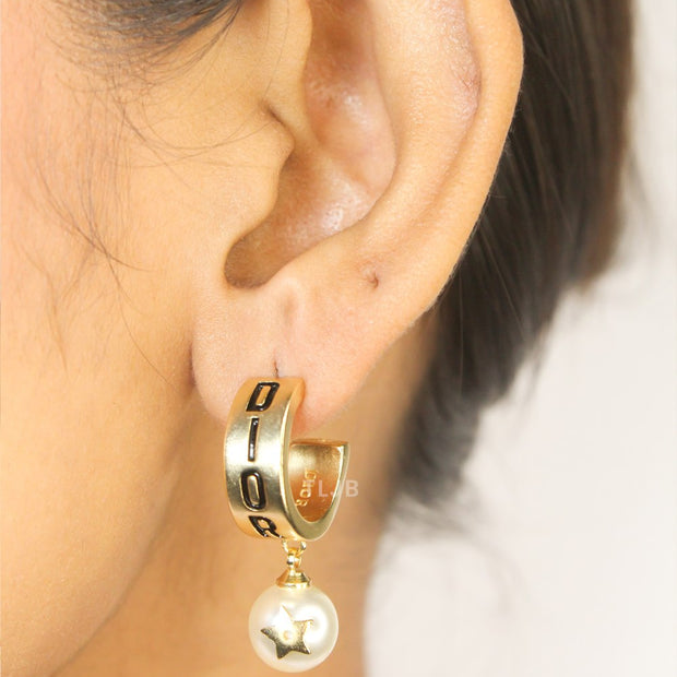 Alphabet C&D Pearl Arc Hoops