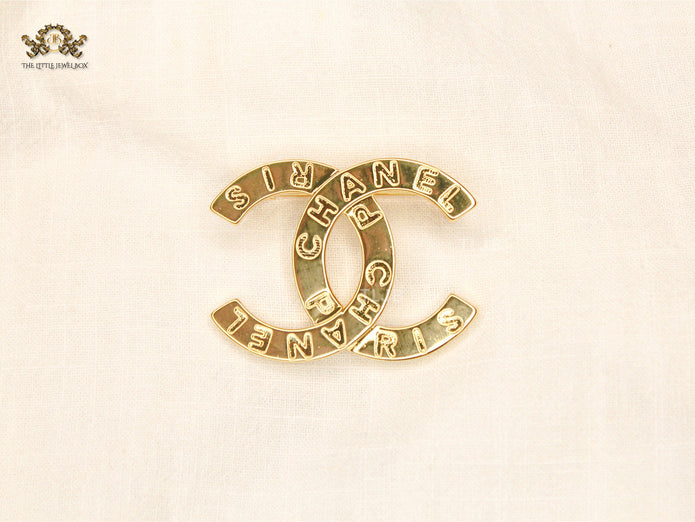 Double C Matt gold brooch