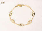 Alphabet V Gold bracelet with CZ