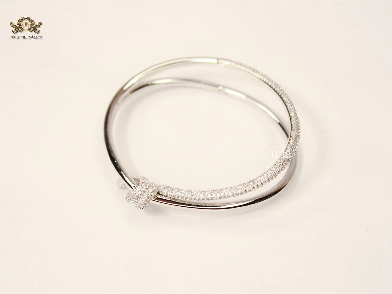 Alphabet T& Co knot bracelet in silver