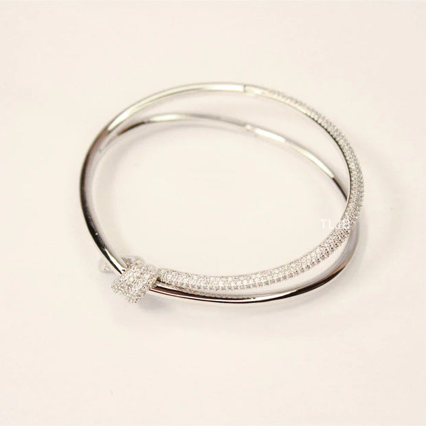 Alphabet T& Co knot bracelet in silver