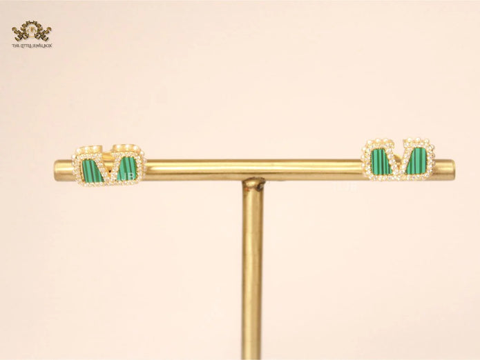 Alphabet V green malachite earrings