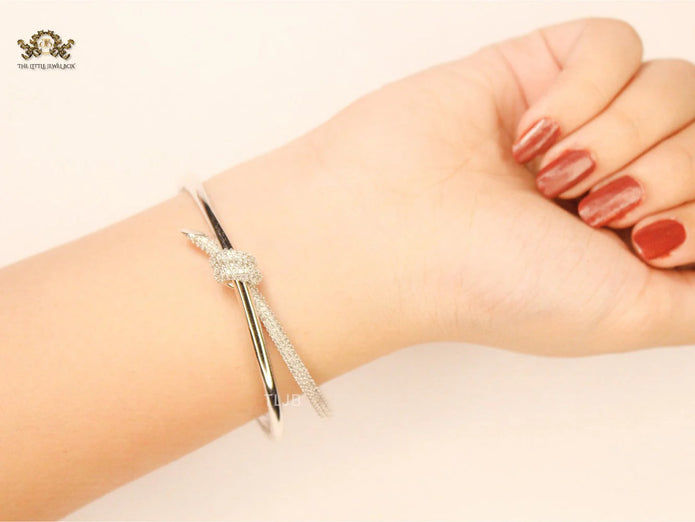 Alphabet T& Co knot bracelet in silver
