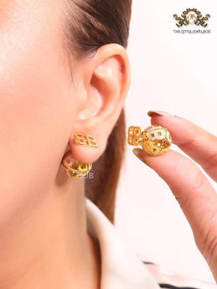 Alphabet B small mesh ball studs