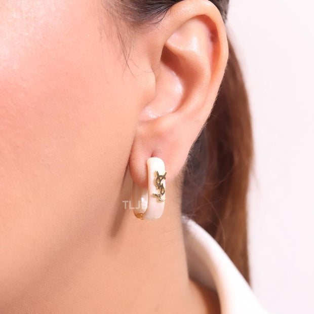 Alphabet Y white enamel hoops