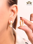 Alphabet Y white enamel hoops