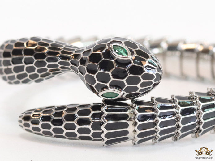 Serpentine open bracelet in black enamel and platinum finish