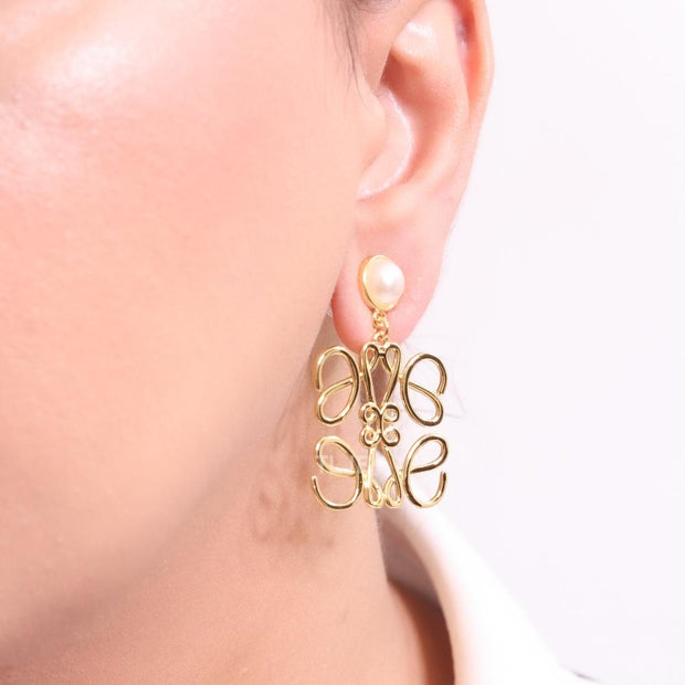 Alphabet L pearl and gold danglers