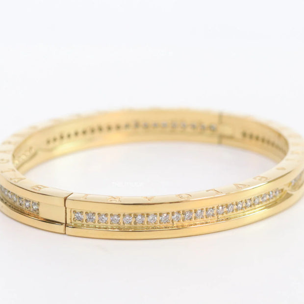 Gold plated bracelet with cz line