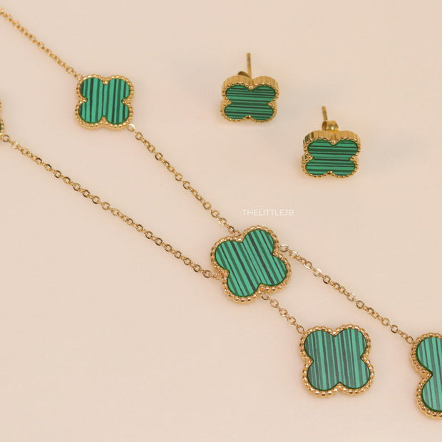Gold plated necklace set with malachite green clovers