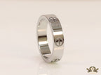 4.5mm Silver plated band with screws