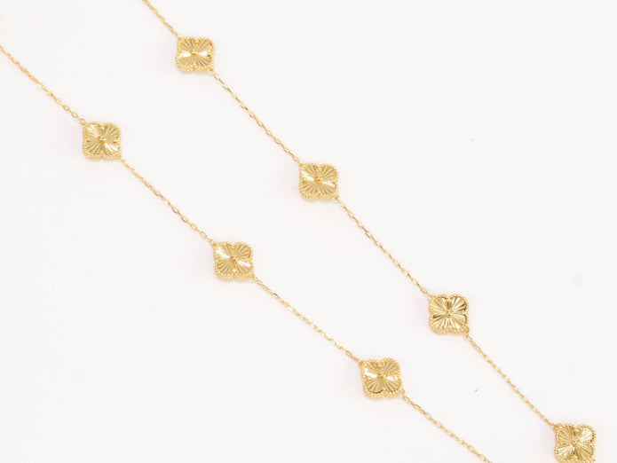 Gold clover necklace set