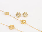 Gold clover necklace set