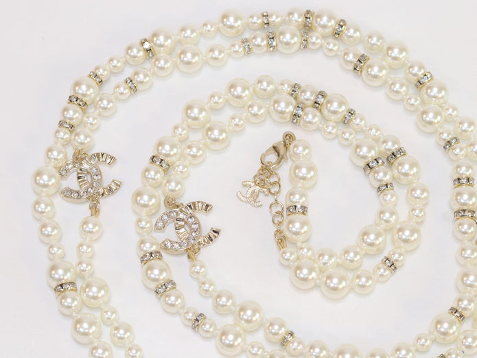 Double C pearl long chain