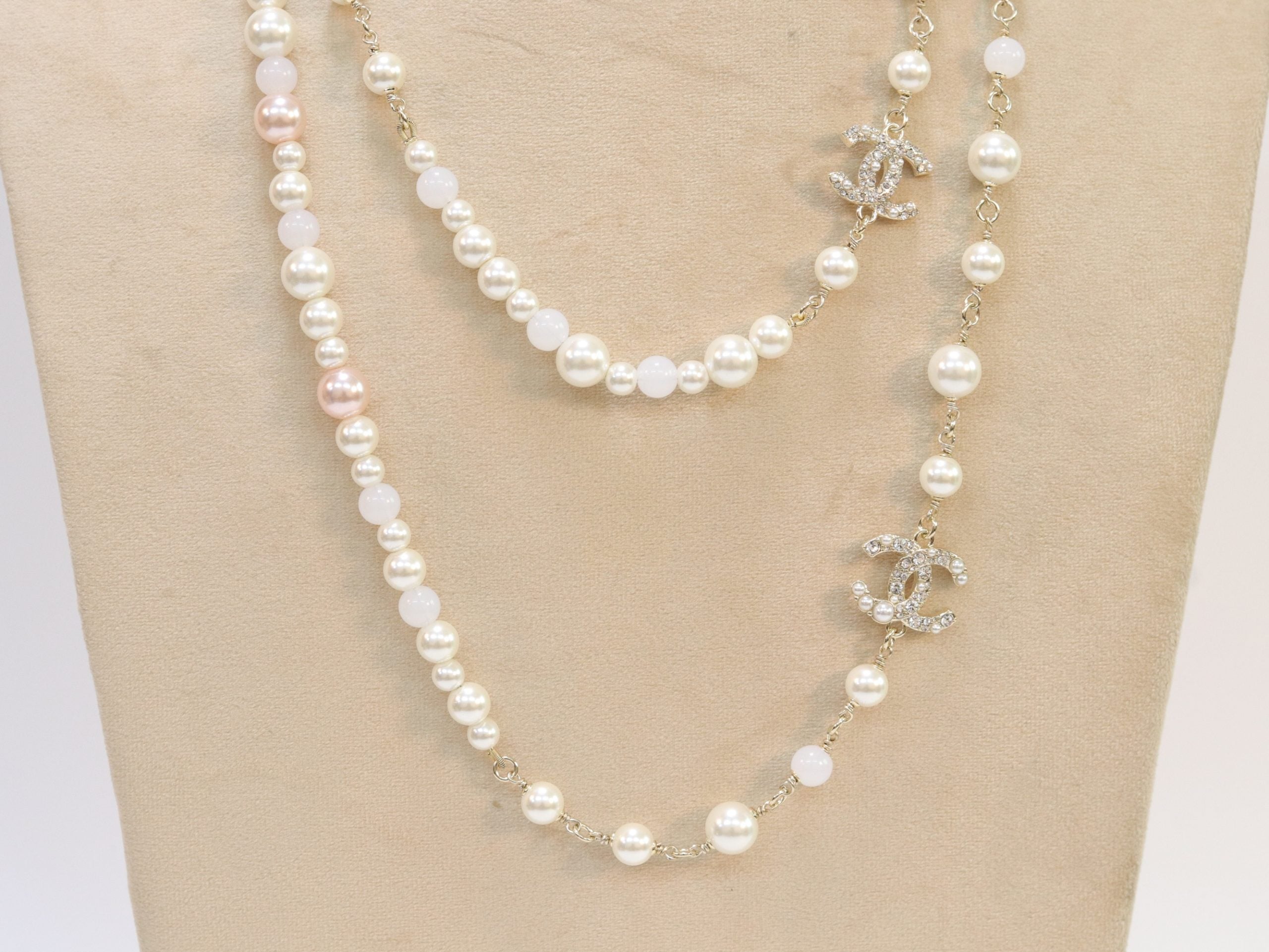 Double C small pearl chain
